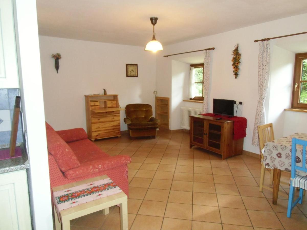 Rio Gambis Apartment Cavalese Eksteriør bilde